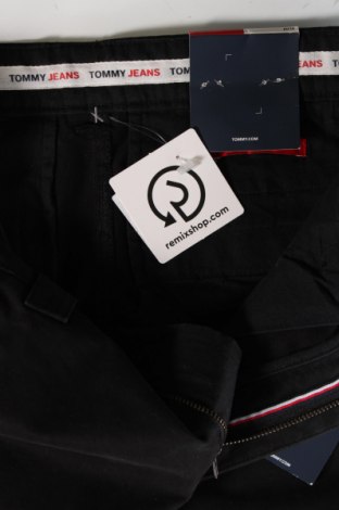 Pantaloni de bărbați Tommy Jeans, Mărime S, Culoare Negru, Preț 671,05 Lei