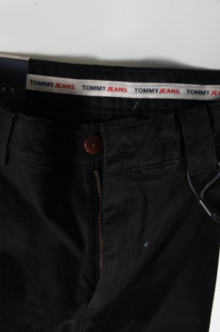 Męskie spodnie Tommy Jeans, Rozmiar S, Kolor Czarny, Cena 543,75 zł