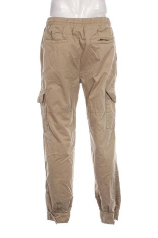 Мъжки панталон Urban Classics, Размер L, Цвят Бежов, Цена 77,00 лв.