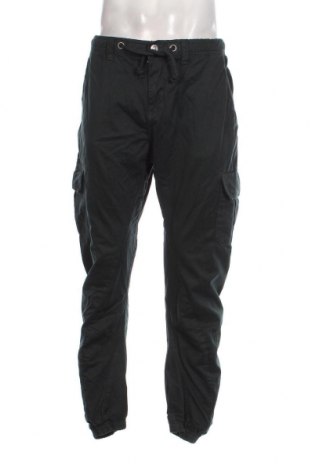 Pantaloni de bărbați Urban Classics, Mărime XL, Culoare Verde, Preț 139,31 Lei