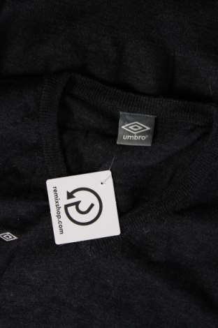 Мъжки пуловер Umbro, Размер S, Цвят Сив, Цена 8,50 лв.