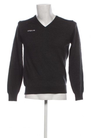 Мъжки пуловер Umbro, Размер S, Цвят Сив, Цена 18,70 лв.