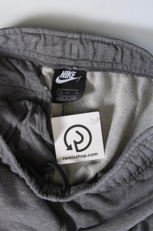 Pantaloni trening de bărbați Nike, Mărime S, Culoare Gri, Preț 134,87 Lei