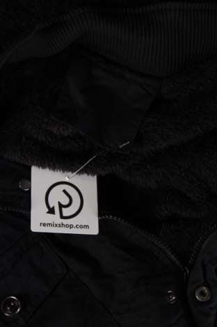 Pánska bunda , Veľkosť M, Farba Čierna, Cena  8,55 €