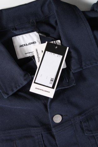 Ανδρικό μπουφάν Jack & Jones, Μέγεθος M, Χρώμα Μπλέ, Τιμή 47,52 €