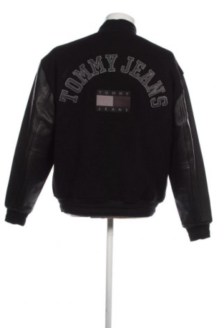 Мъжко яке Tommy Jeans, Размер M, Цвят Черен, Цена 381,00 лв.