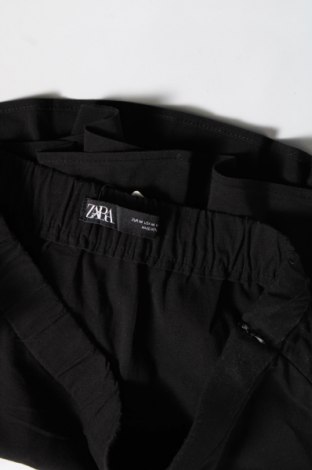 Пола - панталон Zara, Размер M, Цвят Черен, Цена 20,00 лв.