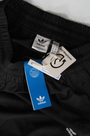 Пола Adidas Originals, Размер XS, Цвят Черен, Цена 93,00 лв.