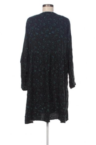 Kleid, Größe XL, Farbe Mehrfarbig, Preis 8,07 €