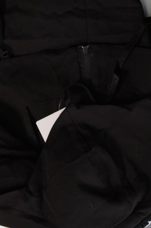 Šaty , Velikost M, Barva Černá, Cena  925,00 Kč