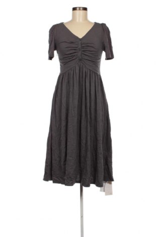 Kleid, Größe M, Farbe Grau, Preis € 10,24