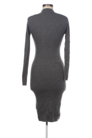 Kleid, Größe S, Farbe Grau, Preis 6,26 €