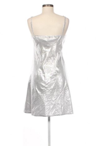 Kleid, Größe S, Farbe Silber, Preis € 17,90