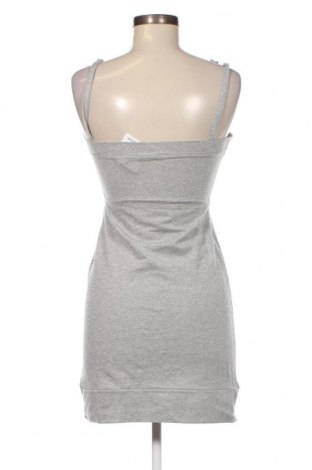 Kleid, Größe S, Farbe Silber, Preis 7,65 €