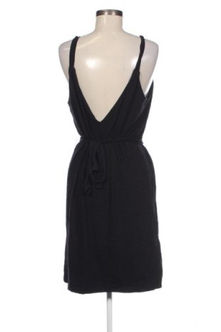 Kleid ASOS, Größe XL, Farbe Schwarz, Preis 13,36 €