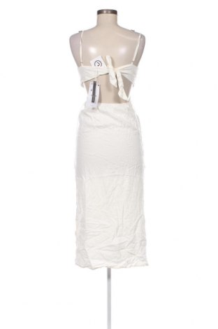 Šaty  Bershka, Velikost XS, Barva Bílá, Cena  733,00 Kč