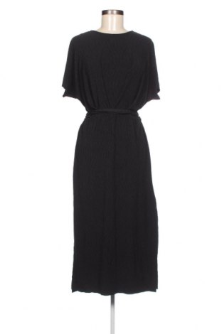 Φόρεμα Bershka, Μέγεθος M, Χρώμα Μαύρο, Τιμή 17,07 €