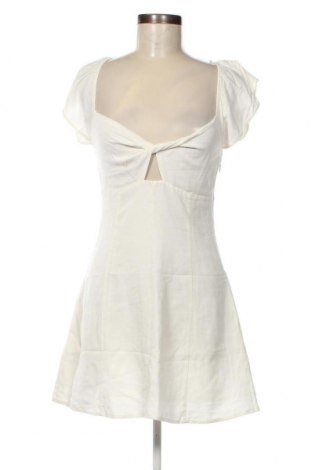 Kleid Bershka, Größe M, Farbe Weiß, Preis € 8,55