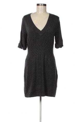 Kleid Betty Barclay, Größe M, Farbe Grau, Preis 14,27 €