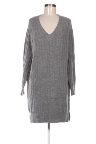 Kleid Blind Date, Größe M, Farbe Grau, Preis 6,86 €