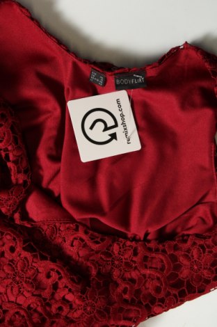 Šaty  Body Flirt, Veľkosť S, Farba Červená, Cena  14,84 €