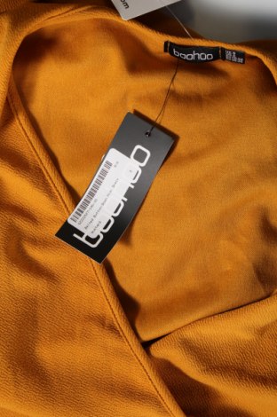 Kleid Boohoo, Größe XS, Farbe Beige, Preis € 23,71