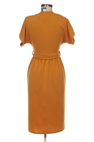 Kleid Boohoo, Größe XS, Farbe Beige, Preis € 23,71