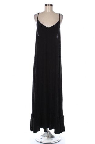 Šaty  Boohoo, Velikost XL, Barva Černá, Cena  667,00 Kč