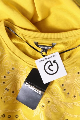 Φόρεμα Desigual, Μέγεθος XL, Χρώμα Κίτρινο, Τιμή 38,56 €