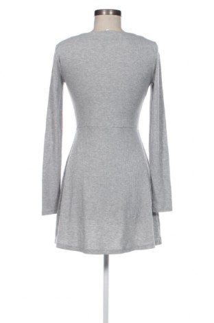 Kleid Forever 21, Größe M, Farbe Grau, Preis € 4,51