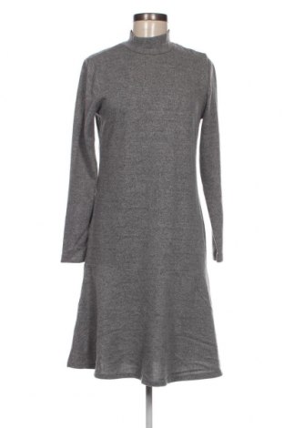Kleid Free Quent, Größe M, Farbe Grau, Preis € 5,01