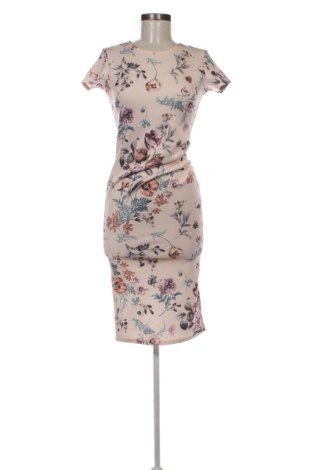 Φόρεμα Girls On Film, Μέγεθος M, Χρώμα Ρόζ , Τιμή 10,23 €