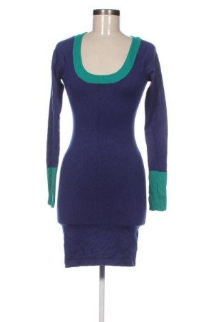 Φόρεμα Guess, Μέγεθος S, Χρώμα Μπλέ, Τιμή 23,75 €
