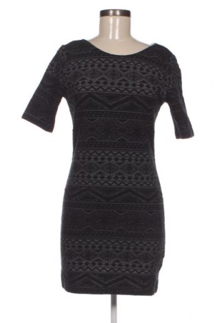 Šaty  H&M Divided, Veľkosť XL, Farba Čierna, Cena  9,37 €