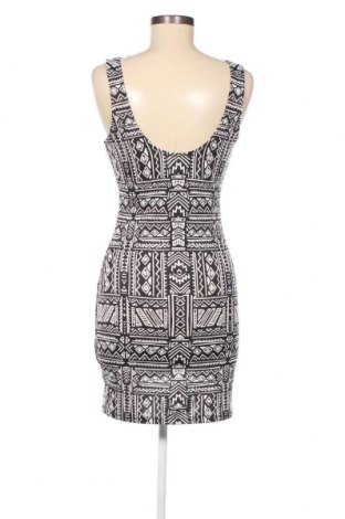 Φόρεμα H&M Divided, Μέγεθος M, Χρώμα Μαύρο, Τιμή 11,38 €