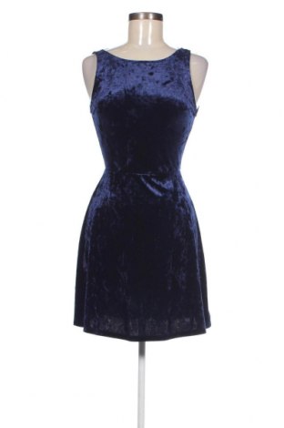 Kleid H&M Divided, Größe S, Farbe Blau, Preis 8,46 €