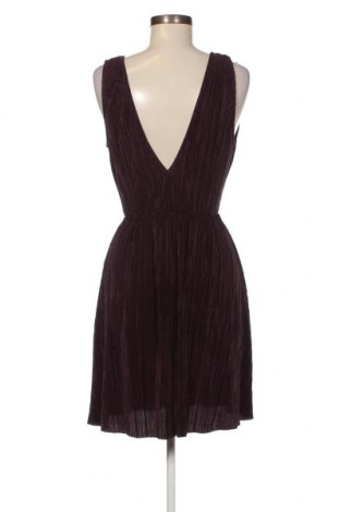 Kleid H&M Divided, Größe M, Farbe Lila, Preis 7,65 €