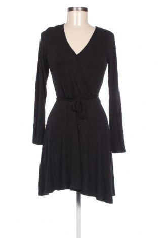 Kleid H&M Divided, Größe M, Farbe Schwarz, Preis 8,07 €