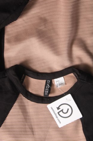 Šaty  H&M Divided, Velikost XS, Barva Vícebarevné, Cena  92,00 Kč