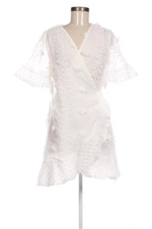 Φόρεμα IKOONE & BIANKA, Μέγεθος M, Χρώμα Λευκό, Τιμή 15,99 €
