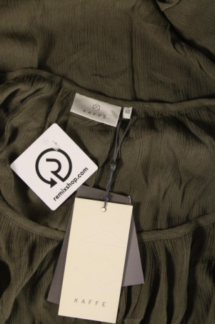 Kleid Kaffe, Größe M, Farbe Grün, Preis 17,81 €