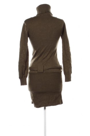 Kleid Melrose, Größe M, Farbe Grün, Preis € 6,99