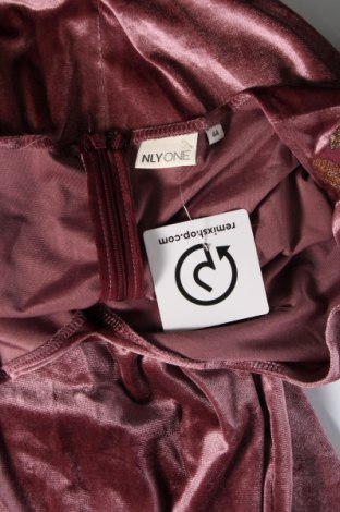 Šaty  Nly One, Velikost XL, Barva Popelavě růžová, Cena  370,00 Kč