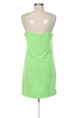 Kleid Nly Trend, Größe M, Farbe Grün, Preis 23,71 €