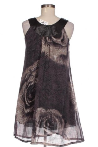 Φόρεμα Okay, Μέγεθος M, Χρώμα Πολύχρωμο, Τιμή 13,04 €