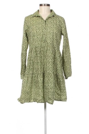 Kleid Pieces, Größe M, Farbe Grün, Preis 6,23 €
