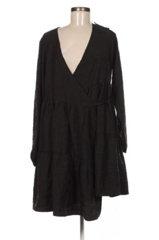 Φόρεμα Pieces, Μέγεθος L, Χρώμα Μαύρο, Τιμή 29,63 €