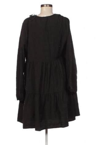 Šaty  Pieces, Veľkosť L, Farba Čierna, Cena  29,63 €