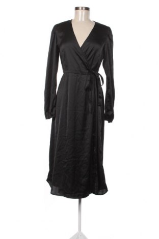 Φόρεμα Pieces, Μέγεθος M, Χρώμα Μαύρο, Τιμή 15,50 €