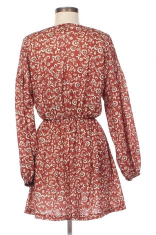 Kleid Pull&Bear, Größe M, Farbe Mehrfarbig, Preis 14,84 €